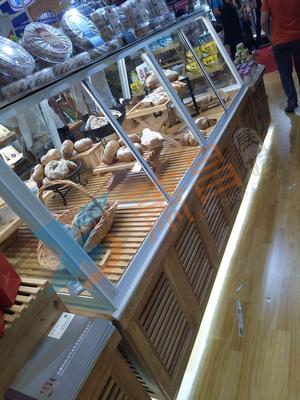 面包展示柜订做厂家